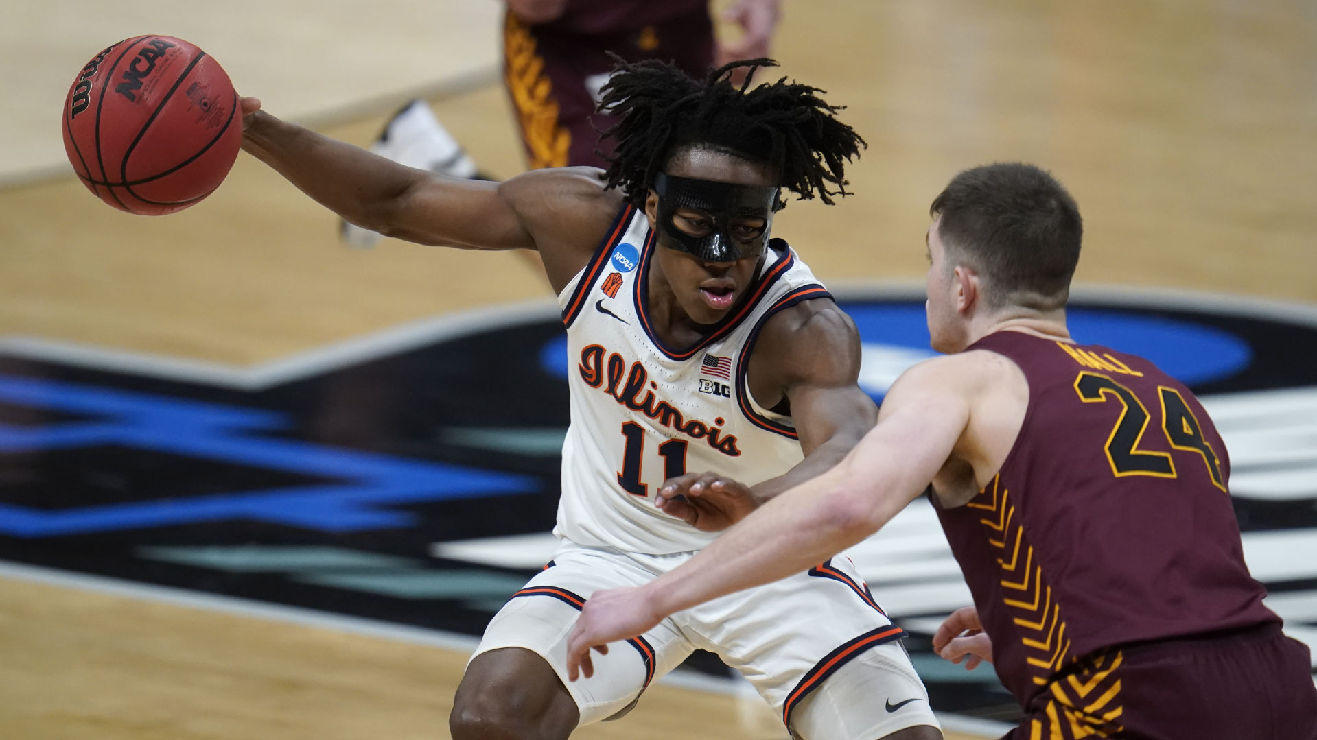 NCAA Loyola Chicago Illinois Basketball
